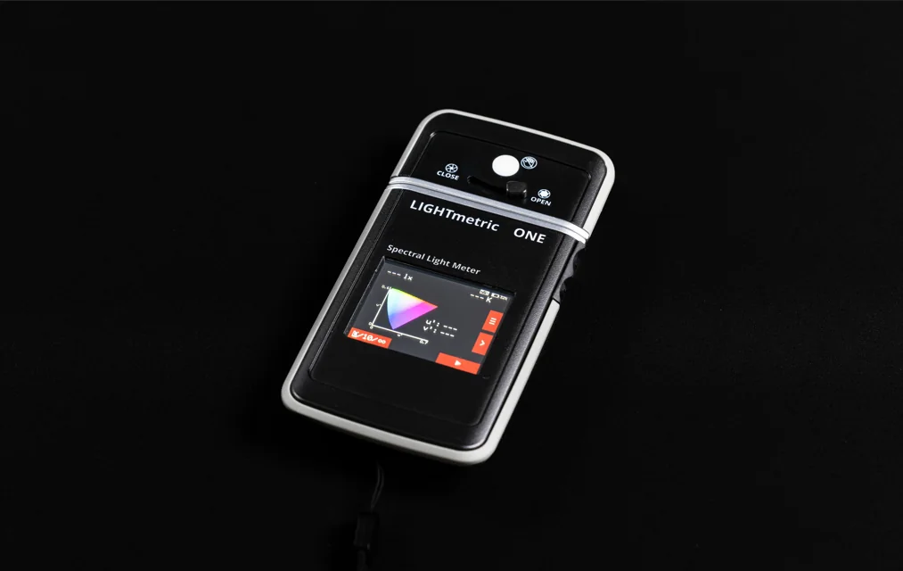LIGHTmetric ONE spectral light meter for measuring CCT and lux